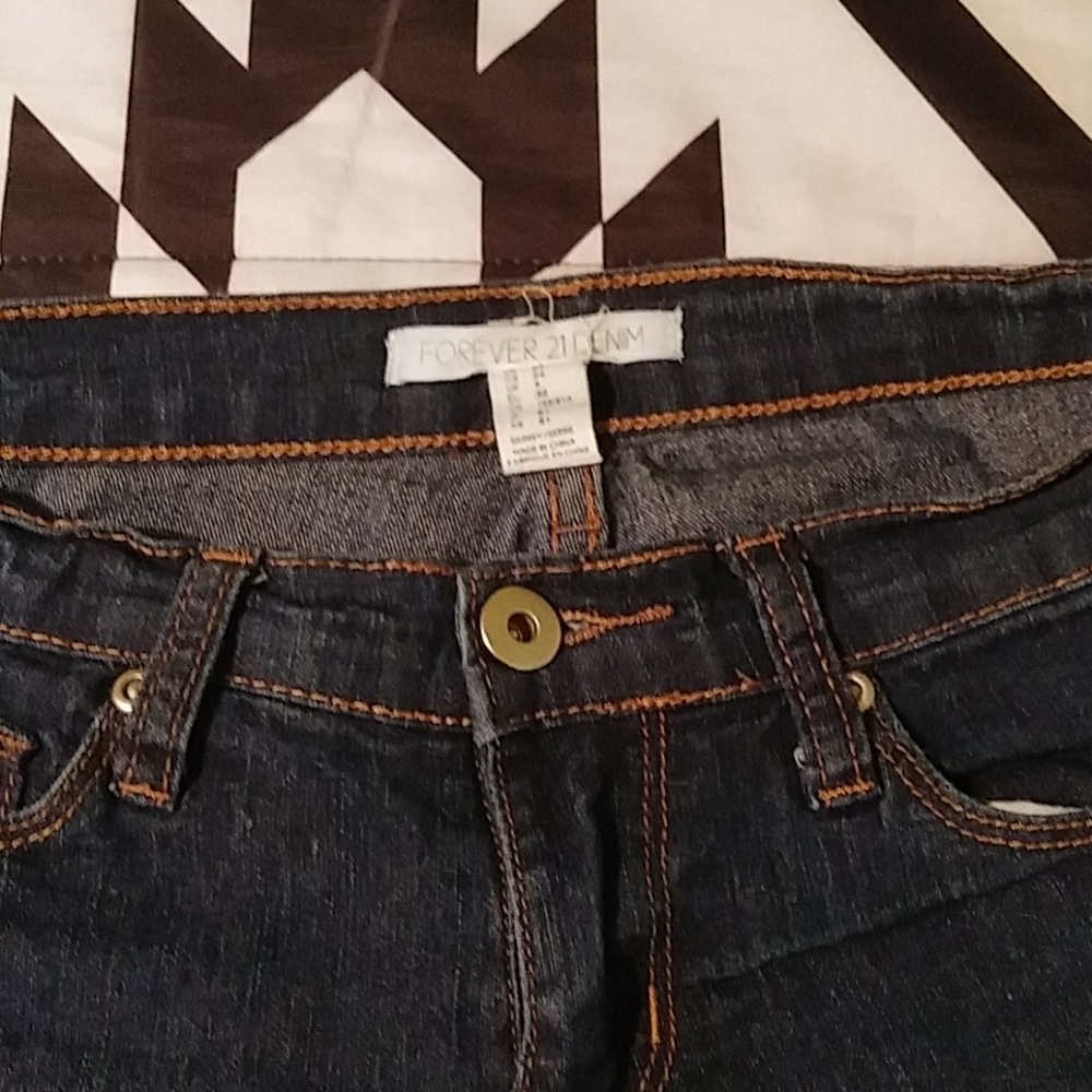 Jeans - Picture 2 of 3